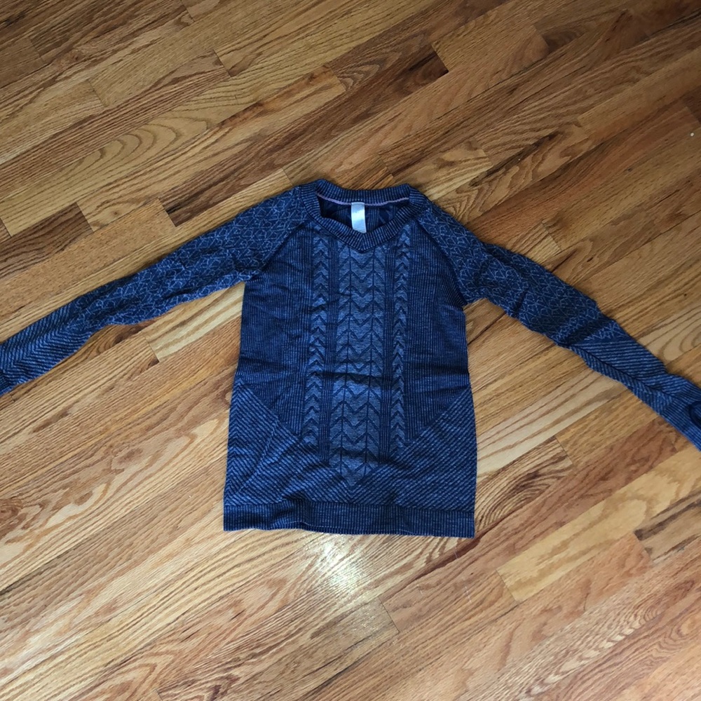 Ivivva long sleeve shirt